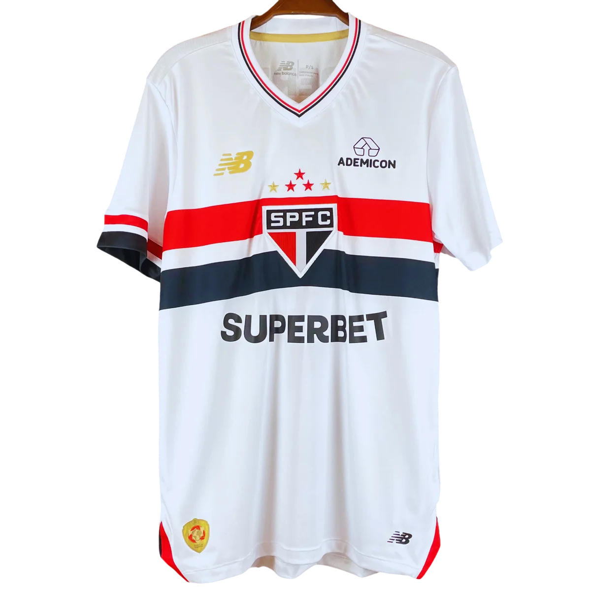 Camiseta branca do São Paulo 2025